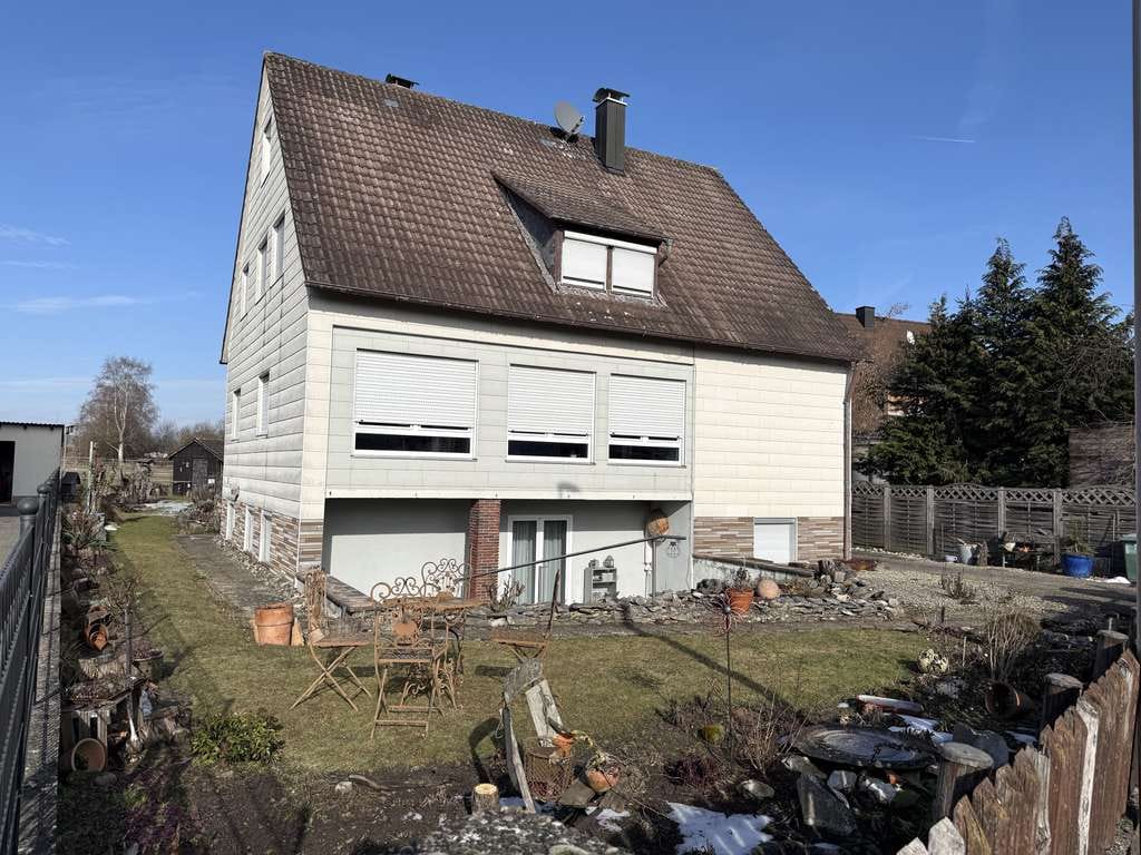 Immobilie in Dormitz - Freistehendes Einfamilienhaus mit Einliegerwohnung in begehrter Lage - Bild 0