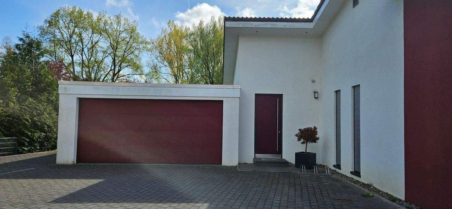 Immobilie in Hitzacker - Offen für faire Preisgespräche +++ Großzügiger Bungalow mit 17 Räumen – ehem. Praxis, jetzt privat nutzbar - Bild 3