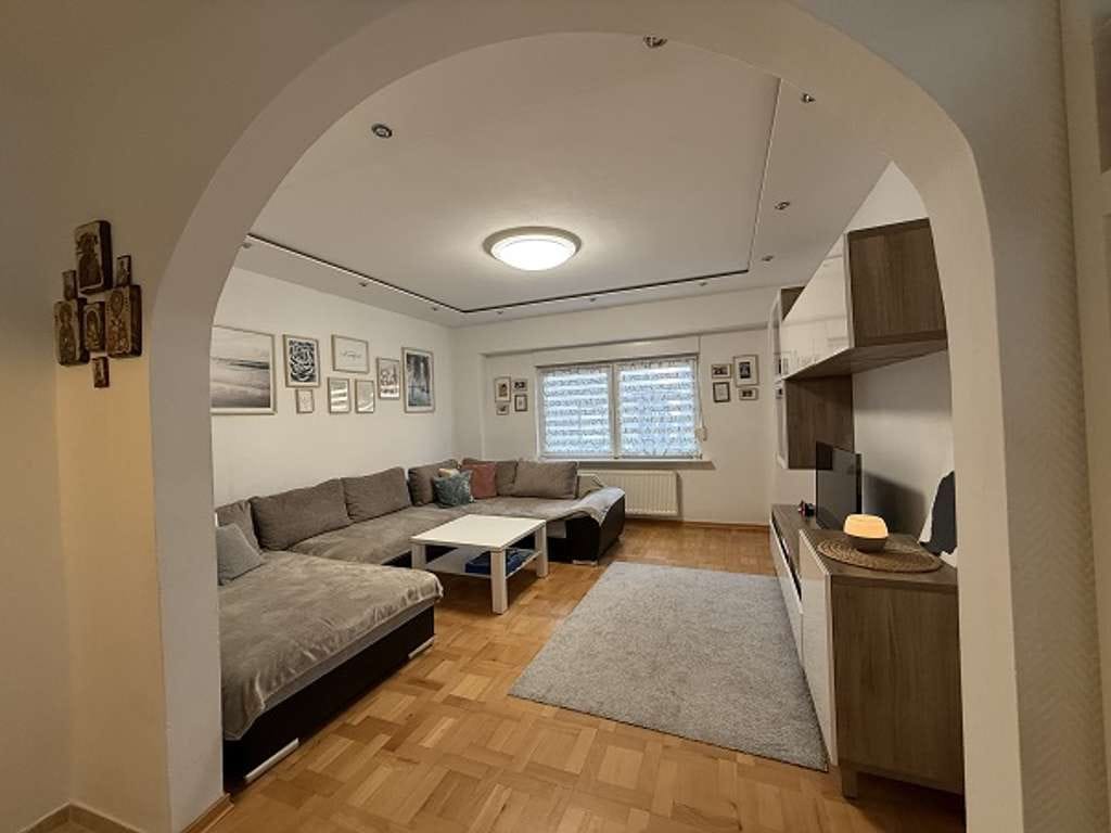 Immobilie in Höhr-Grenzhausen - Zweifamilienhaus mit ELW- Ideal für Kapitalanleger oder Eigennutzer!!! - Bild 3