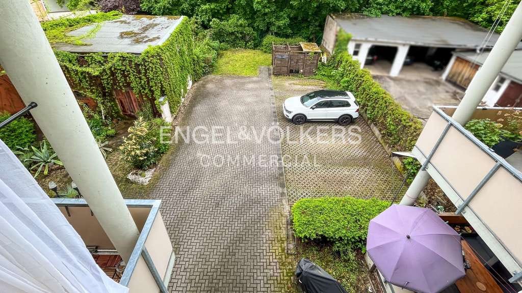 Immobilie in Köthen (Anhalt) - Gepflegtes Eigentumswohnungspaket mit Balkonen und Stellplätzen - Bild 2