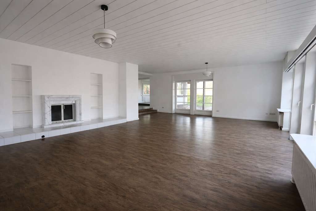 Immobilie in Hüllhorst - Exklusive Villa mit Wellnessbereich, Pool & großem Grundstück - Bild 4