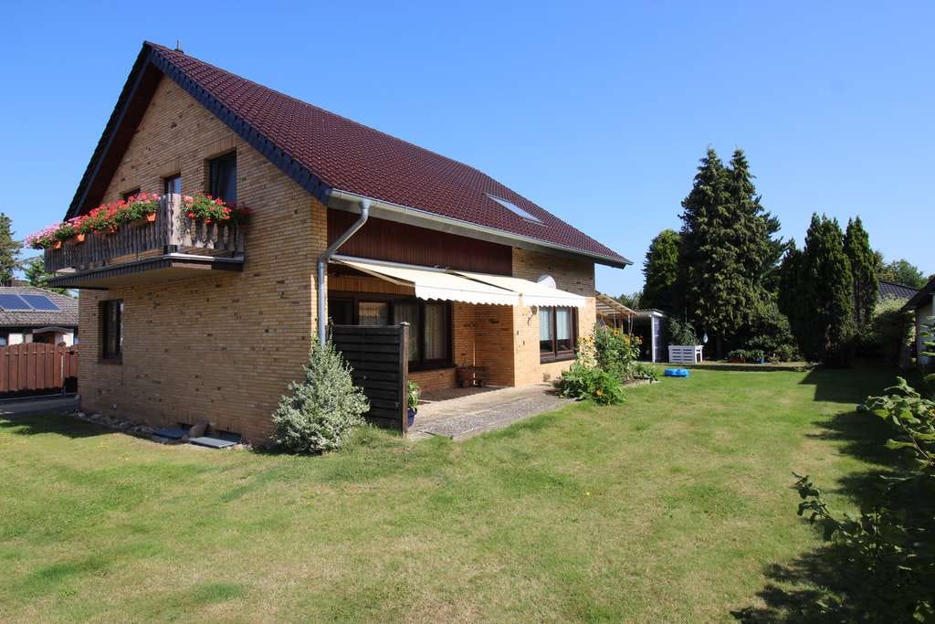 Immobilie in Groß Oesingen - Familientraum in hervorragender Lage - Bild 2