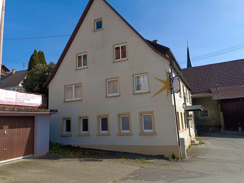 Immobilie in Schöntal - Ein Platz an der Sonne - ehemaliges Gasthaus mit viel Charme! - Bild 0