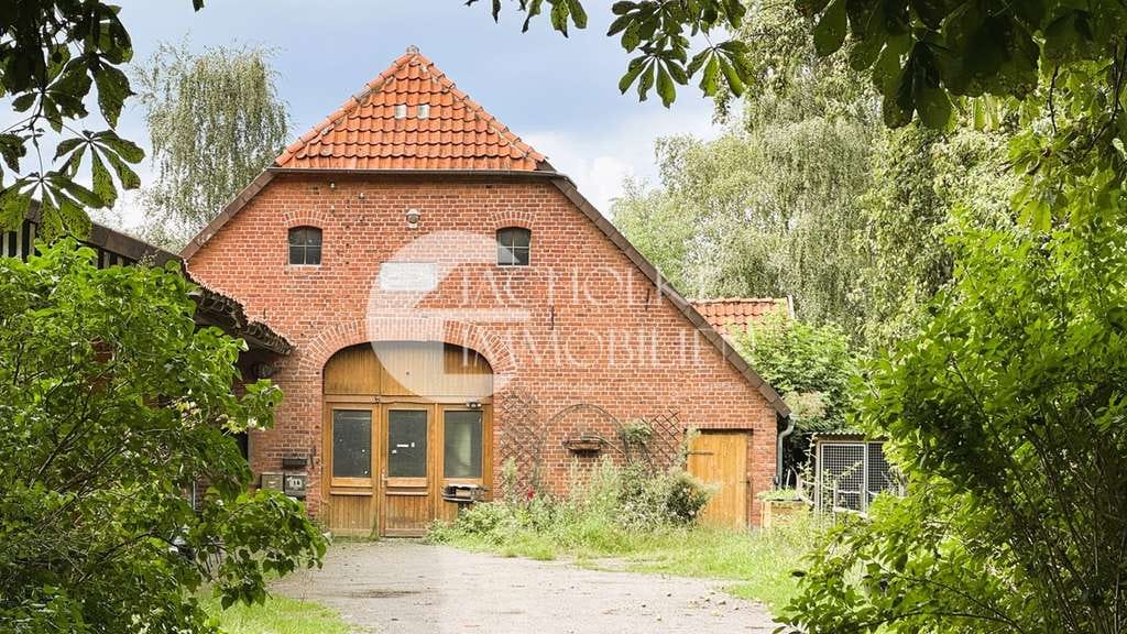 Immobilie in Adelheidsdorf - Landleben pur: Hofensemble mit Acker & Grünland auf 18,5 ha - ideal für Pferdehaltung - Bild 1