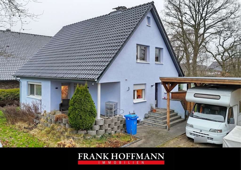 Immobilie in Hartenholm - Gut geschnittenes Einfamilienhaus mit großzügigem Garten in Hartenholm - Bild 0