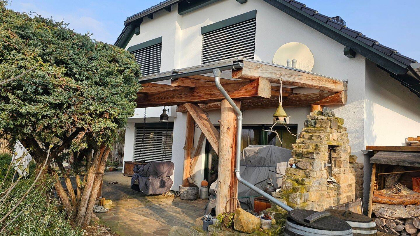 Immobilie in Sangerhausen - sehr hochwertiges, großes Wohnhaus mit viele Nebengelass - Bild 3
