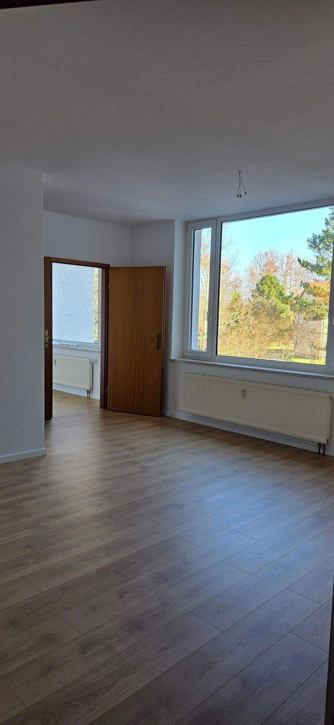 Immobilie in Burgstädt - Neu renovierte Wohnung in ruhiger Lage für Kapitalanleger - Bild 1