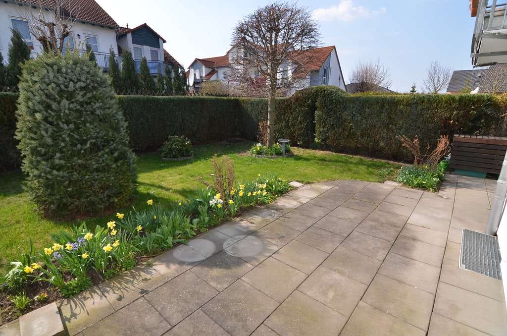 Immobilie in Teutschenthal - Teutschenthal/Eisdorf: Sonnige 2-Zi.-Wohnung mit Terrasse und Garten - Bild 0