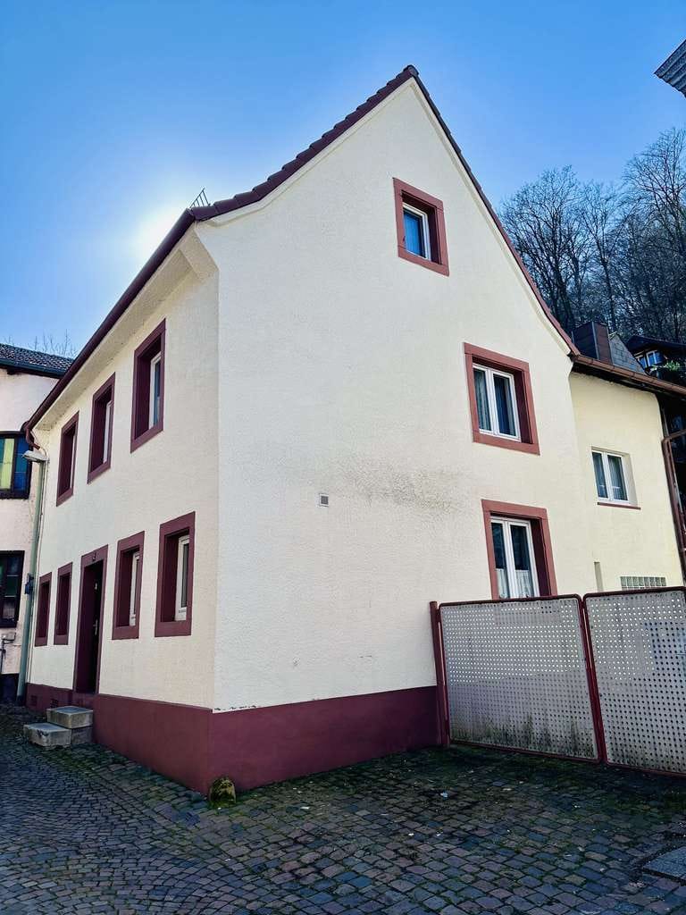 Immobilie in Landstuhl - Landstuhl - Einfamilienhaus in zentraler Lage - Bild 1