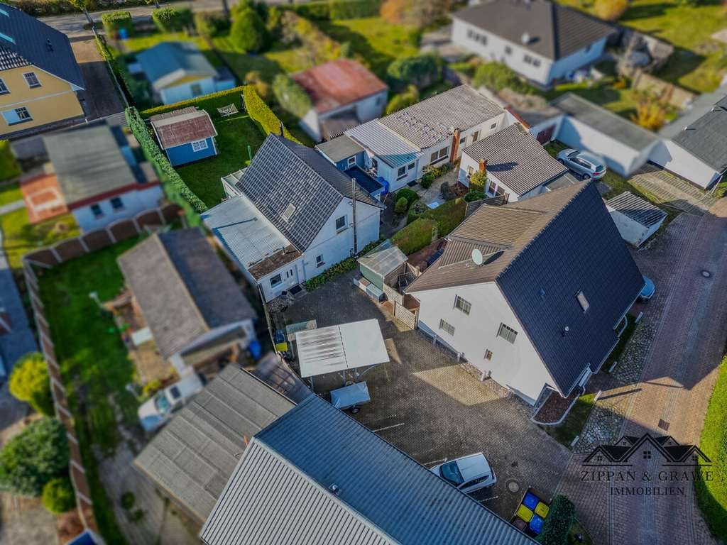 Immobilie in Zingst - Einfamilienhaus mit zwei Bungalows – nur 100 m vom Ostseestrand in Zingst - Bild 2