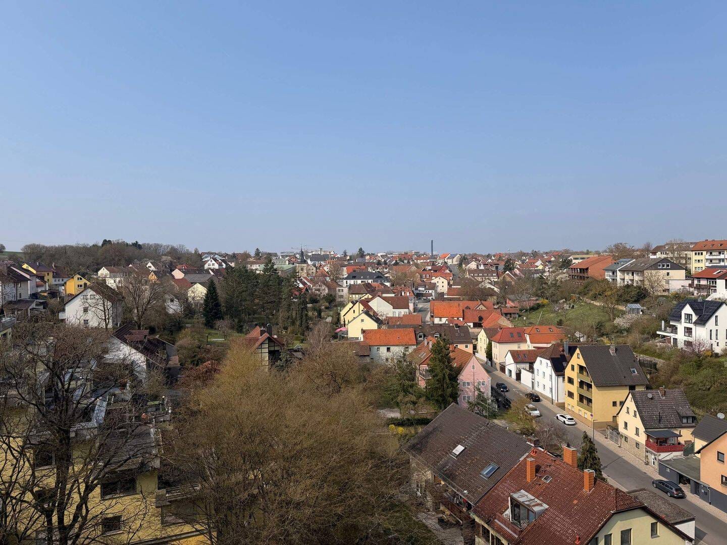 Immobilie in Gerbrunn - Charmante 3 Zimmer Wohnung mit Balkon - Tiefgarage - Bild 0