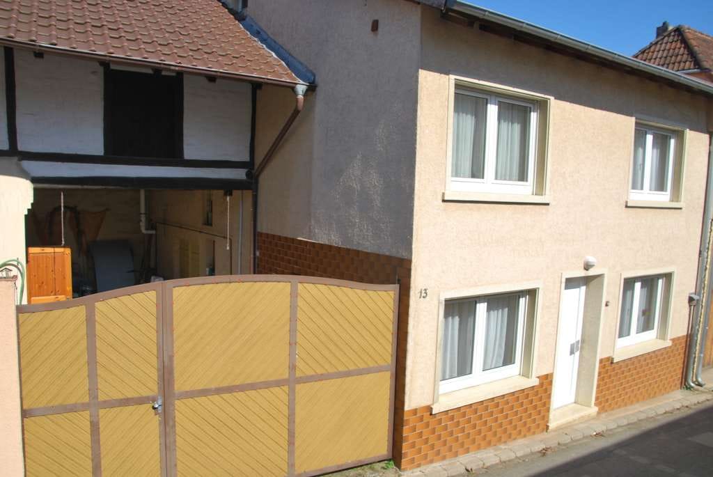 Immobilie in Partenheim - *Einfamilienhaus in ruhiger Wohnlage in Partenheim zu verkaufen* - Bild 1