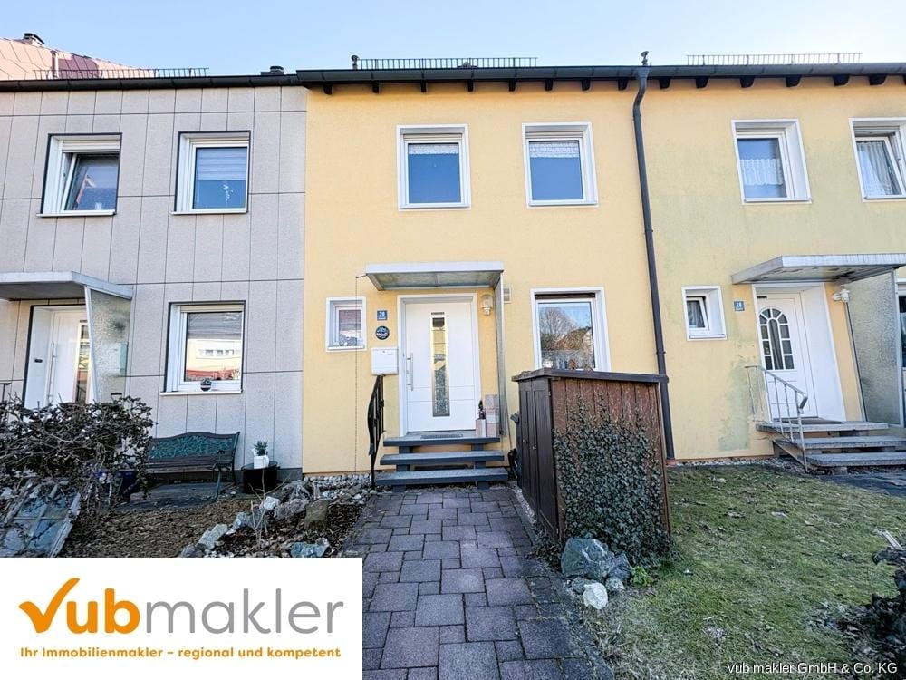 Immobilie in Waldershof - Solides Familienhaus mit Garten und durchdachtem Raumkonzept in Waldershof - Bild 0