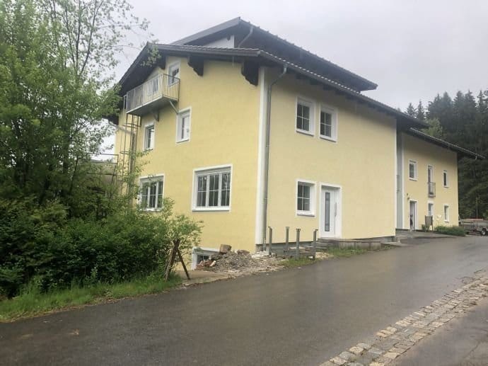 Immobilie in Grafenwiesen - Kapitalanalge - 2-Zimmerwohnung im DG - langfristig vermietet -  ruhige Lage - Bild 3