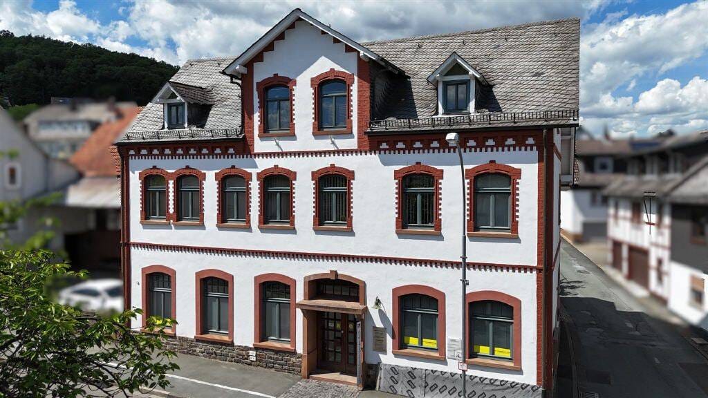 Immobilie in Battenberg - attraktives Wohn- u. Geschäftshaus in Battenberg (Eder) - Bild 0