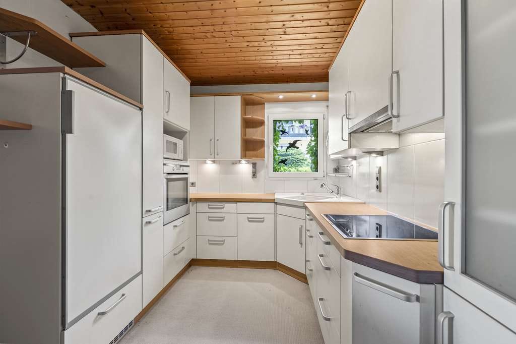 Immobilie in Rickenbach - Aussicht in traumhafter Lage- Einfamilienhaus mit Modernisierungsbedarf auf großem Grundstück - Bild 2