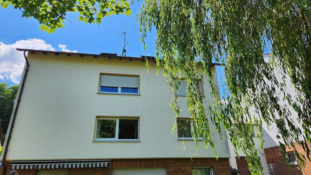 Immobilie in Eppstein - Freistehendes 4-Familienhaus mit sonnigem Garten und vieles mehr - Bild 1