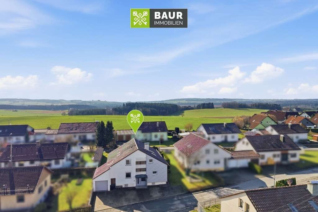 Immobilie in Bad Wurzach - 360° | Sofort bezugsfreies Zweifamilienhaus auf großzügigem Grundstück bei Bad Wurzach! - Bild 1