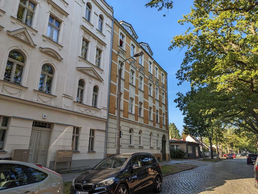 Immobilie in Potsdam - Vermietete 2-Zimmer-Altbauwohnung zur Eigennutzung oder Kapitalanlage! TOPLAGE Babelsberg! - Bild 0