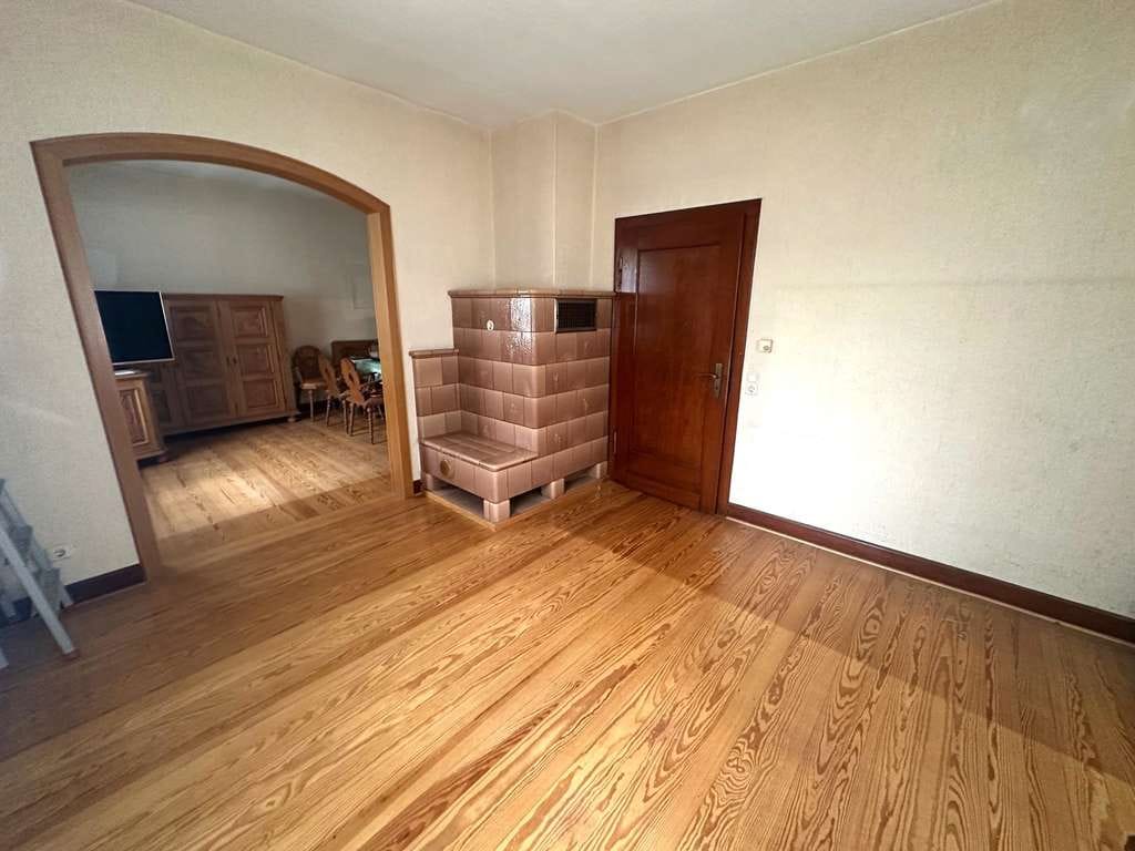 Immobilie in Niederheimbach - Charmantes Einfamilienhaus mit 1.826 m² Grundstück in idyllischer Lage - Bild 4