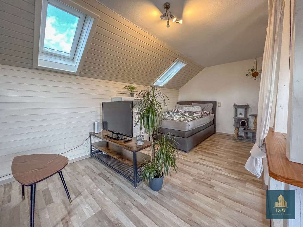 Immobilie in Wangen - Große 1,5-Zimmer Wohnung mit Weitblick und Dachloggia in Wangen - Bild 3