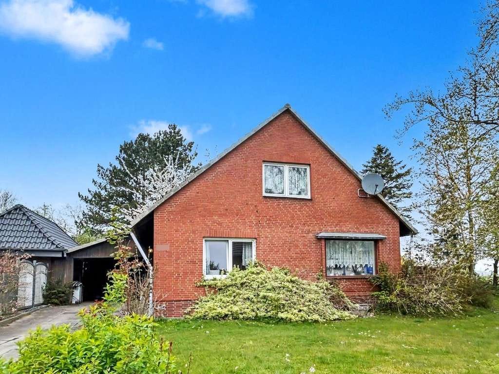 Immobilie in Nortorf - Einfamilienhaus in Wilster – Ihr Platz für Familie, Ruhe und Garten - Bild 0