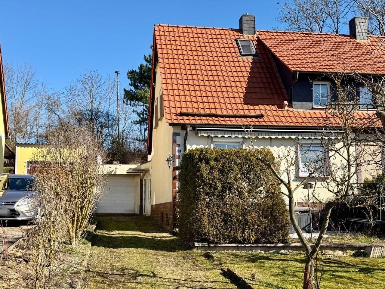 Immobilie in Weimar - Herzlich Willkommen in Oberweimar - Bild 1