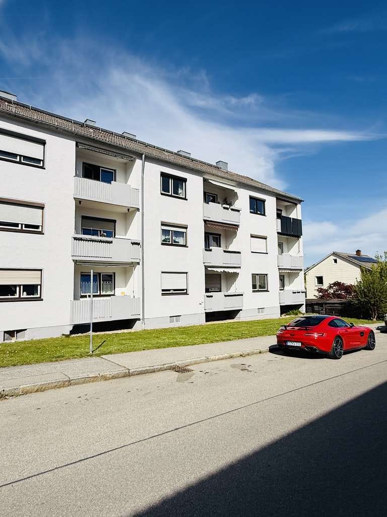 Immobilie in Eggenfelden - KHALIL WAKED IMMOBILIEN! Charmante 2-Zimmer-Wohnung mit Südbalkon in zentral-ruhiger Lage - Bild 0