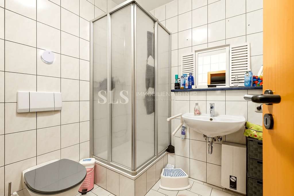 Immobilie in Raesfeld - Moderne Raumaufteilung im 1. Obergeschoss – inklusive Balkon und Stellplatz - Bild 2