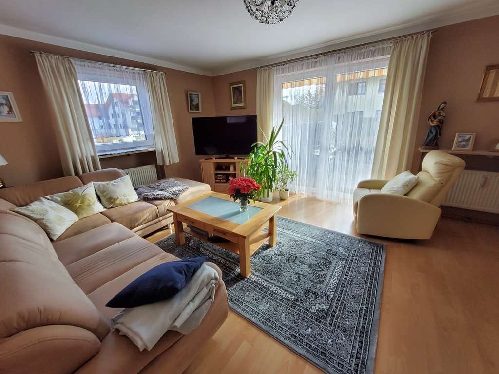 Immobilie in Eurasburg - 3 Zi.-Erdgeschosswohnung mit Gartenanteil - Bild 1