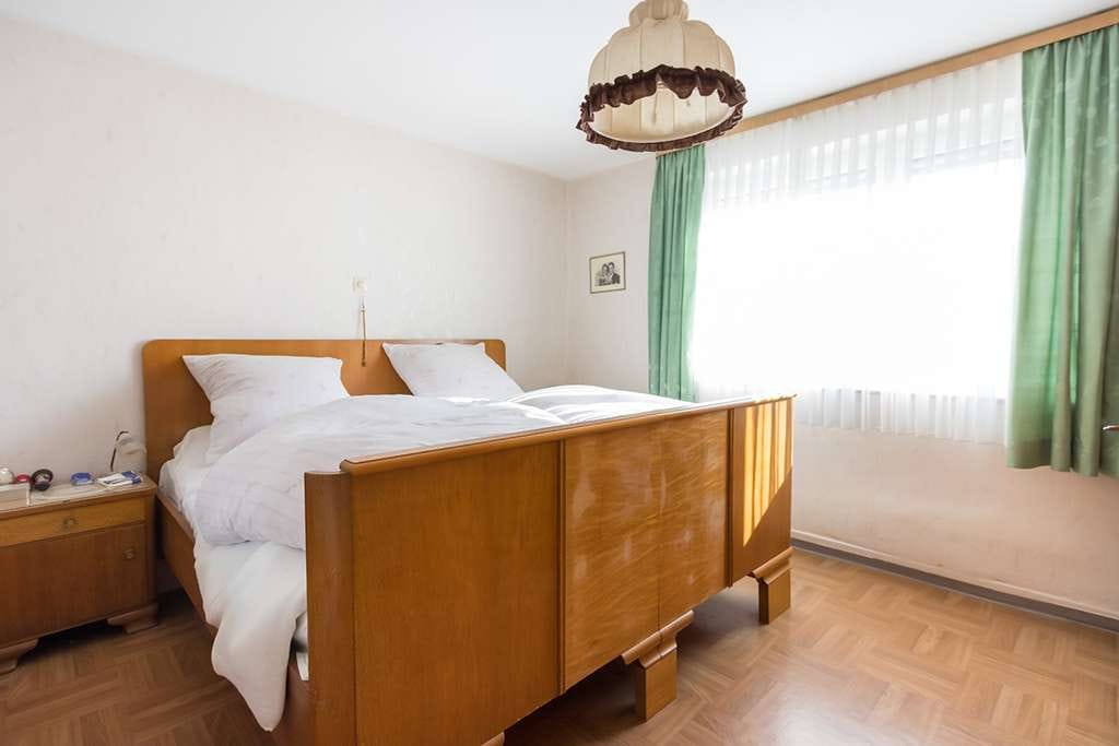 Immobilie in Sigmaringen - Bauernhaus • perfekt zum Sanieren, ca. 1.120 m² Grundstück im idyllischen Schmeiental - Bild 3