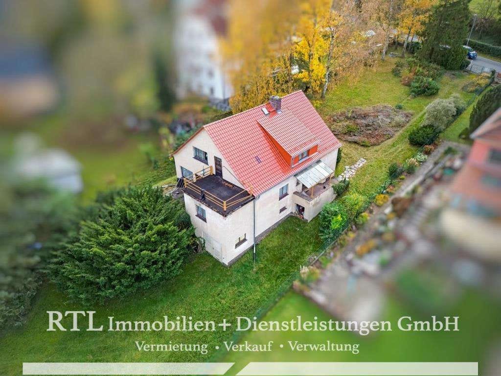Immobilie in Oppurg - EFH mit Ausbaureserve & Garage im Haus – begehrte Lage Pößneck, Weitblick (A1635) - Bild 0