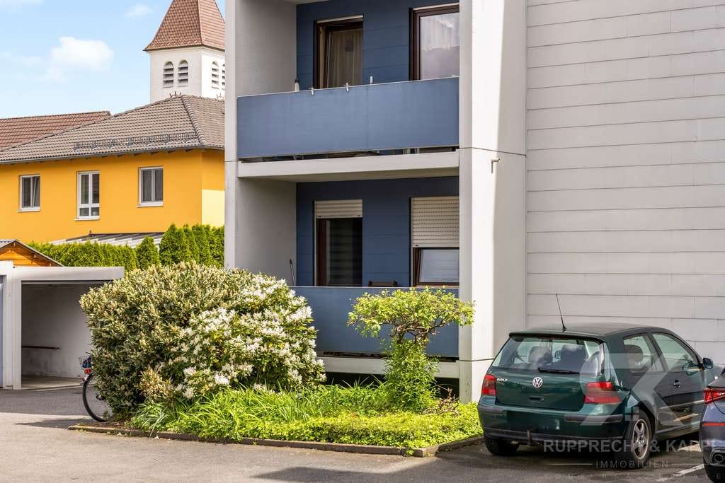 Immobilie in Weiden in der Oberpfalz - Attraktive Kapitalanlage in ruhiger Lage: Vermietete 1-Zimmer-Wohnung mit Balkon und Stellplatz - Bild 2