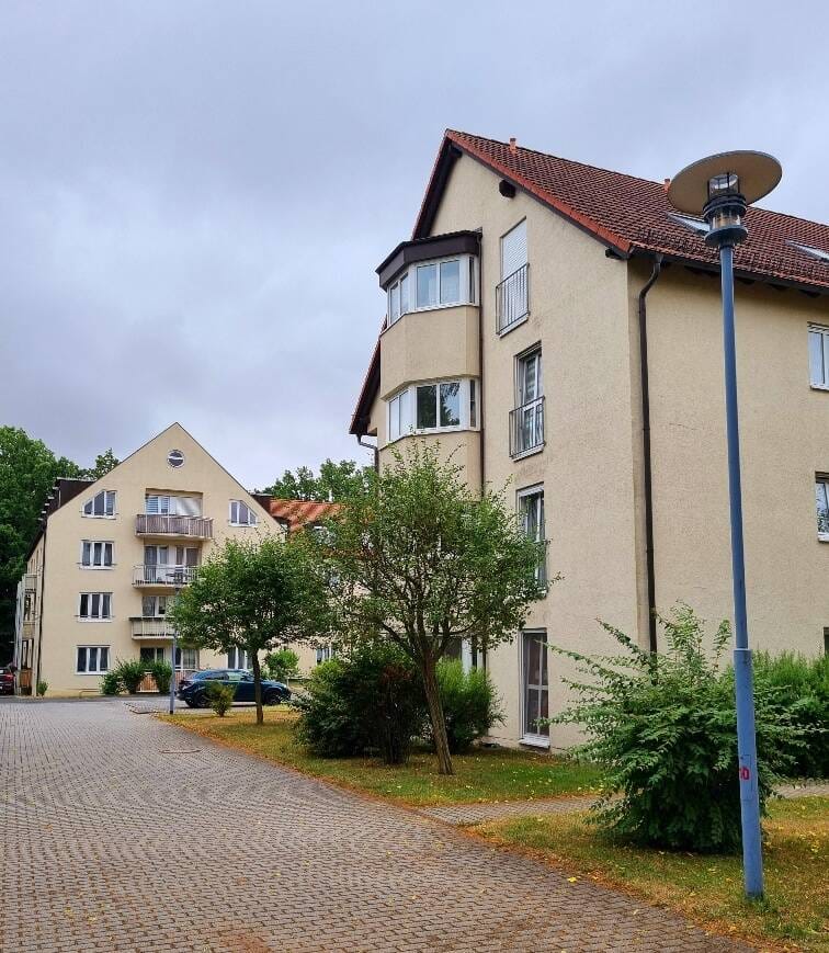 Immobilie in Bischofswerda - Frei werdende ETW mit Balkon und Blick ins Grüne! - Bild 0