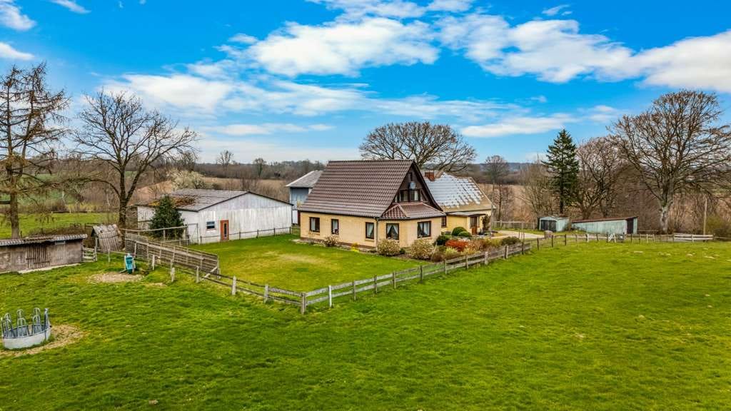 Immobilie in Böklund - Dein Traum vom Landleben: Resthof mit 6 Hektar Grünland in Böklund - Bild 2