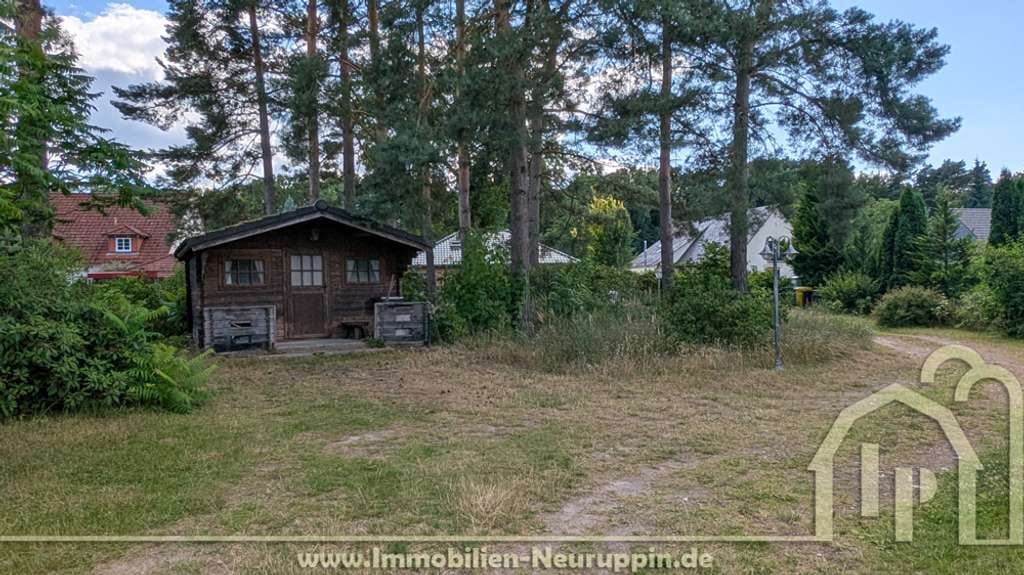 Immobilie in Neuruppin - Schwedenhaus in Seenähe, 215 m² Wohnfläche auf großzügigem Grundstück in Neuruppin - Bild 2