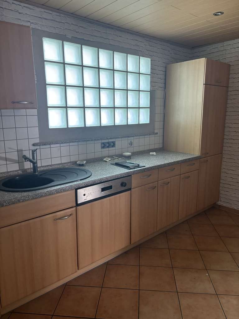 Immobilie in Karlsdorf-Neuthard - Zweifamilienhaus mit attraktiver Vermietungsperspektive - Bild 3