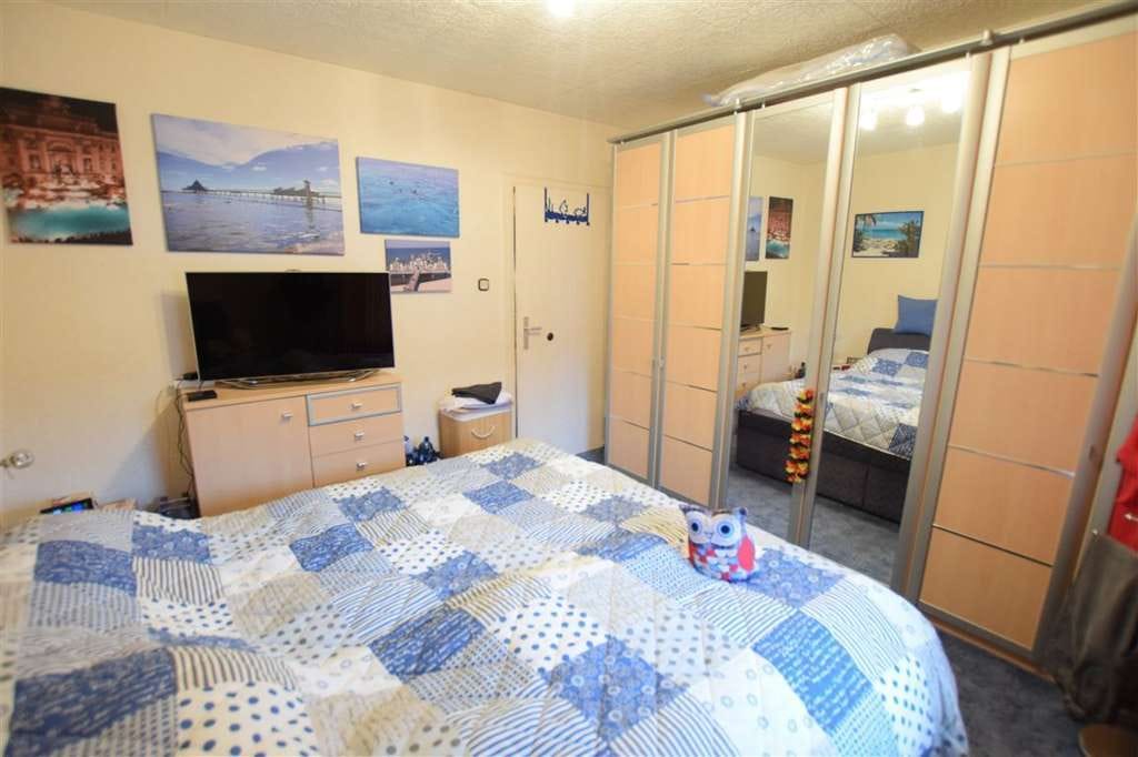 Immobilie in Barsinghausen - 3-Zimmer-Wohnung mit sonniger Loggia! - Bild 3
