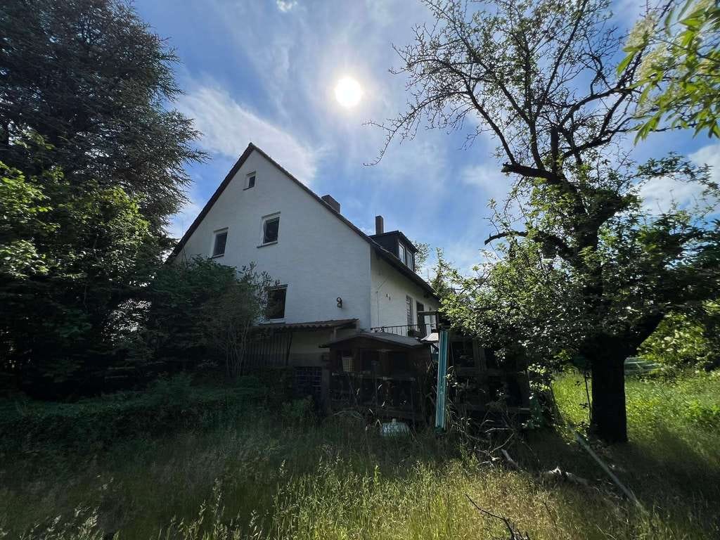 Immobilie in Seukendorf - Ruhig gelegenes Wohnhausgrundstück mit Entwicklungspotenzial - Bild 3