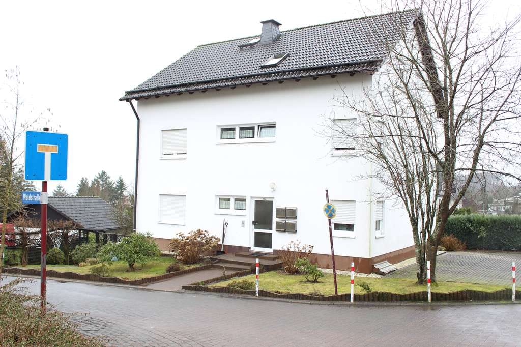 Immobilie in Rennerod - KAPITALANLAGE! 4 gut vermietete Wohnungen im neuwertigem Haus! - Bild 2