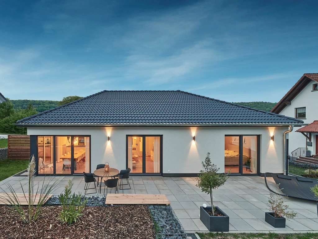 Immobilie in Langenscheid - Sicher, massiv, preiswert: Neubau-Bungalow zum Wohlfühlen! - Bild 0