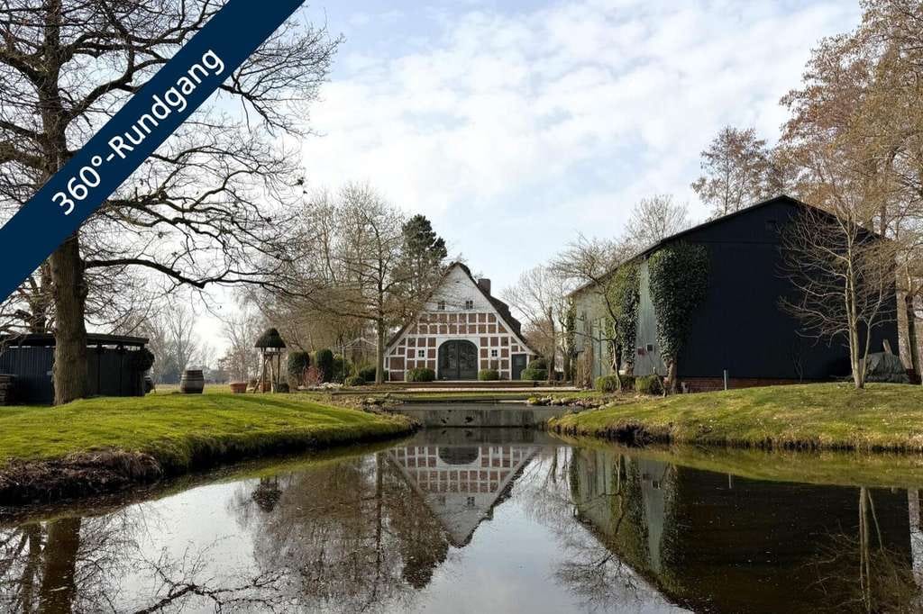 Immobilie in Oederquart - Historisches Reetdachhaus mit Sauna, Teich, Feldblick und Scheune - Bild 0