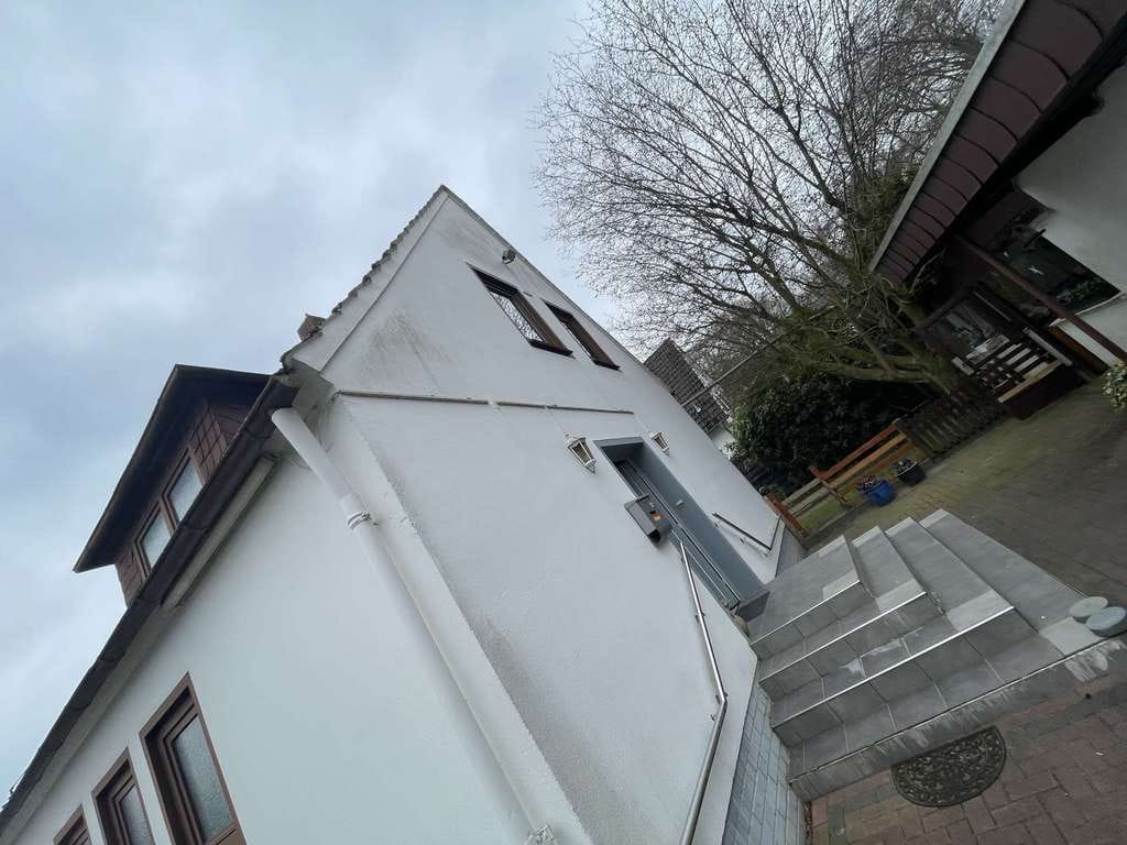 Immobilie in Loxstedt - Charmantes Siedlungshaus mit Sanierungsbedarf – viel Potenzial für Eigennutzer - Bild 1