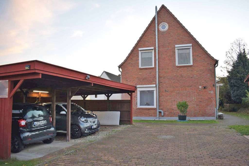 Immobilie in Bordesholm - Gepflegte Maisonette-Eigentumswohnung  in Bordesholm mit Balkon und PKW-Stellplatz - Bild 2