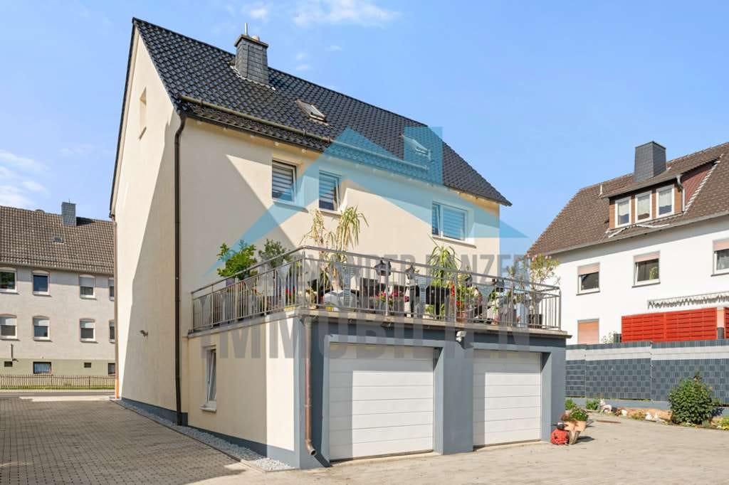 Immobilie in Lohfelden - Modernisiertes Einfamilienhaus mit großer Dachterrasse in Lohfelden-Vollmarshausen! - Bild 0