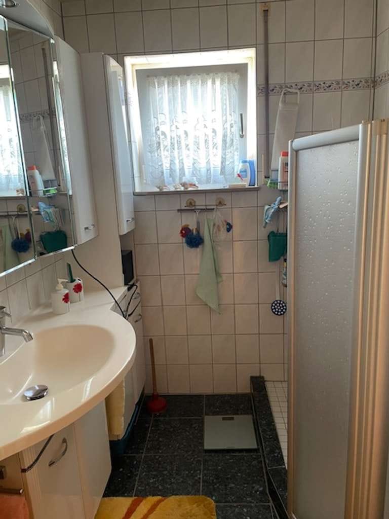 Immobilie in Wendlingen am Neckar - Vorteil durch Erbbaurecht- lassen Sie sich beraten! 3-Zi.-ETW in Wendlingen mit Balkon und EBK! - Bild 4