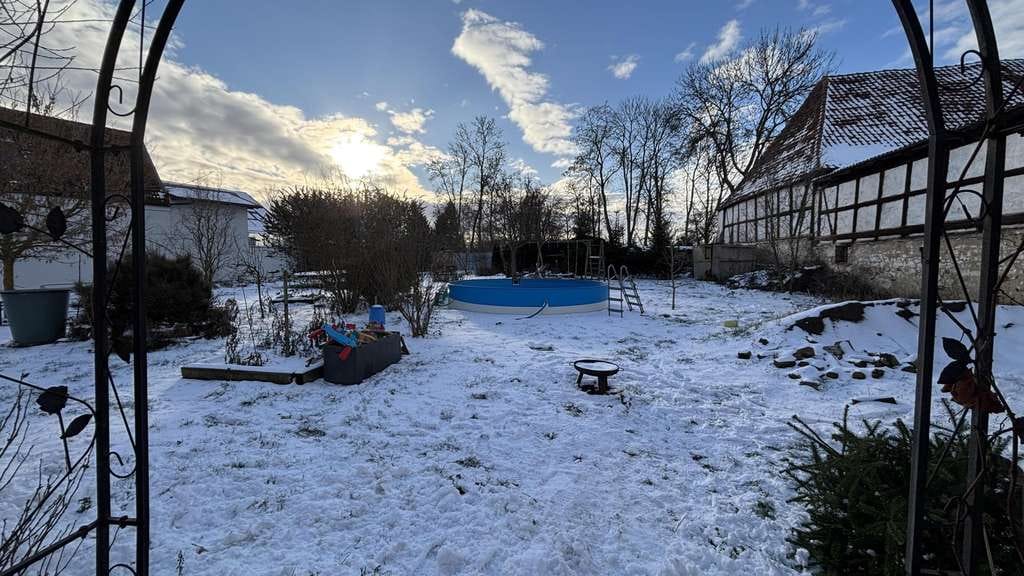 Immobilie in Wegeleben - Ländlicher Charme mit Potenzial - Bild 4