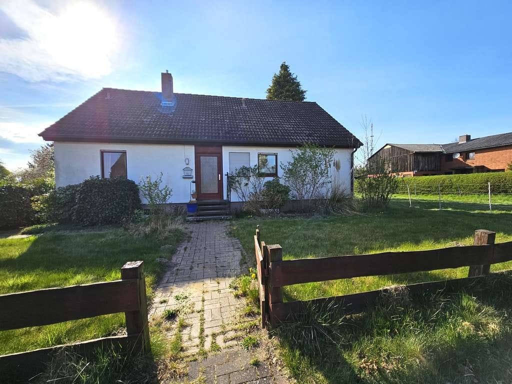 Immobilie in Gudow - Renovieren oder doch Neubau? Bungalow aus erster Hand! - Bild 0
