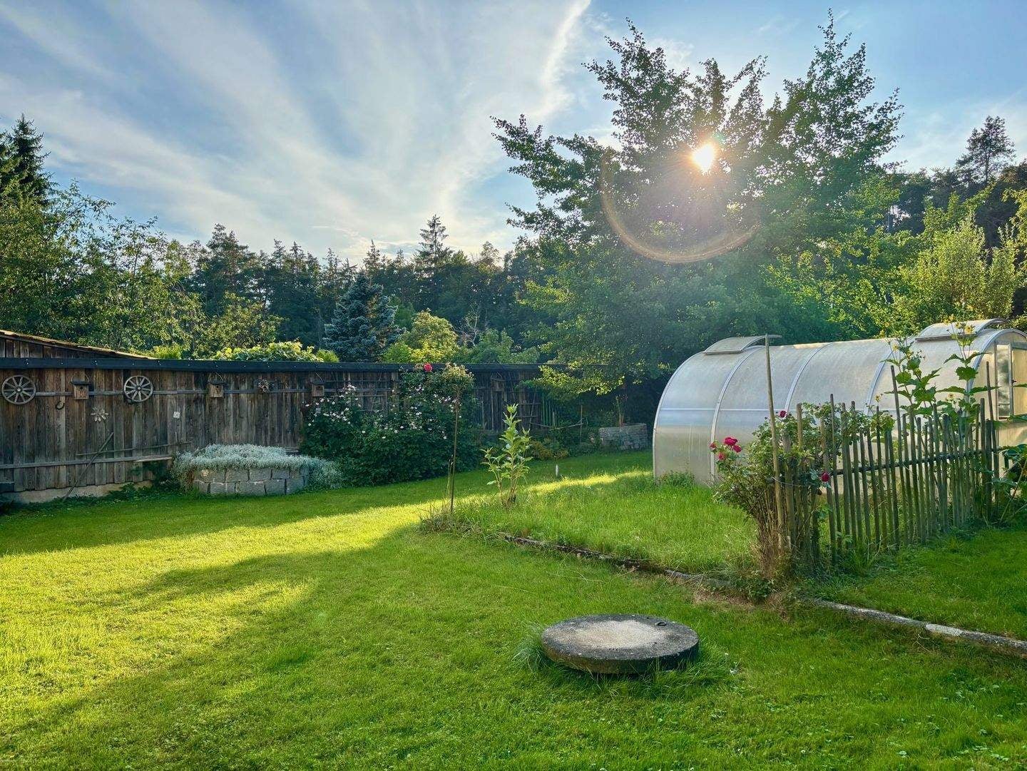 Immobilie in Garching an der Alz - Großzügiges Zweifamilienhaus mit tollem Garten - Bild 4
