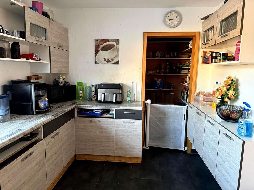 Immobilie in Hettingen - Viel Platz fürs Leben: Großzügiges Familienhaus mit Einliegeroption - Bild 3